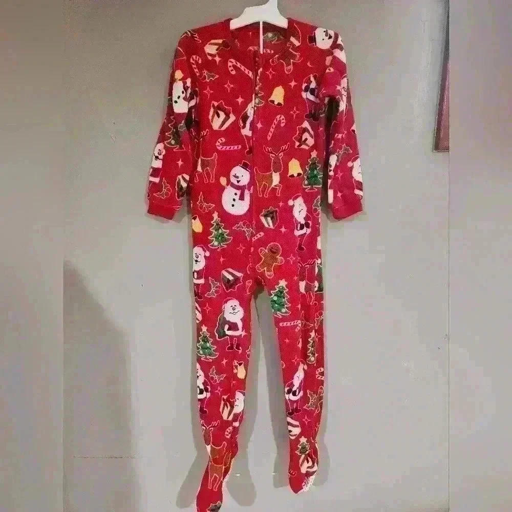 Children's place Bundle 2 onesies size 5t Christmas print